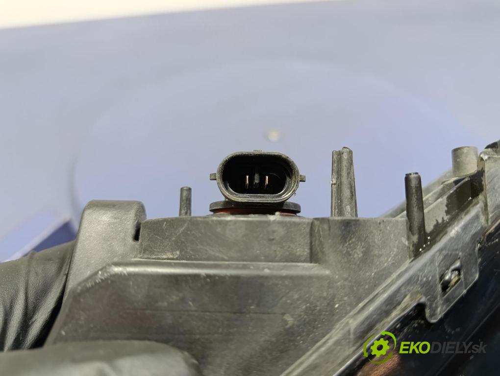 Audi A5 0 Halogen v pravo: 8T0941700G