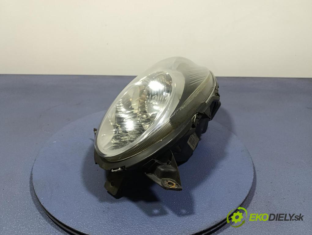 Nissan Micra 2008 Reflektor: v pravo: 26010BG10B