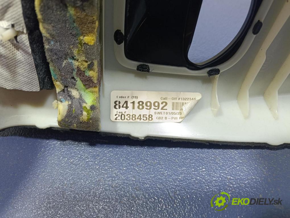 Bmw X4 2023 kryt Plast: Interiéry: 9852242