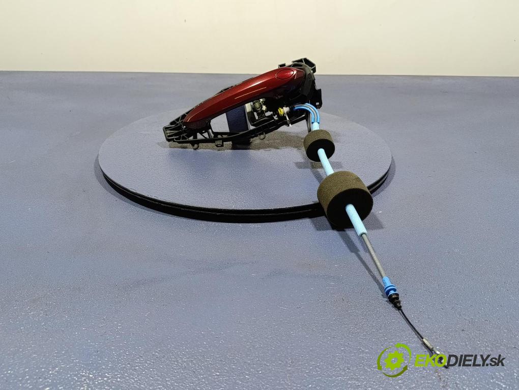 Bmw X4 2023 klika před levá 9881775