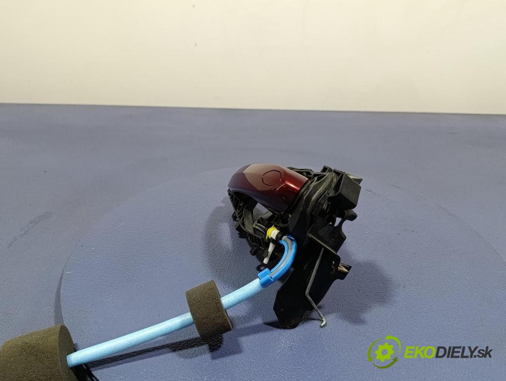 Bmw X4 2023 klika před levá 9881775