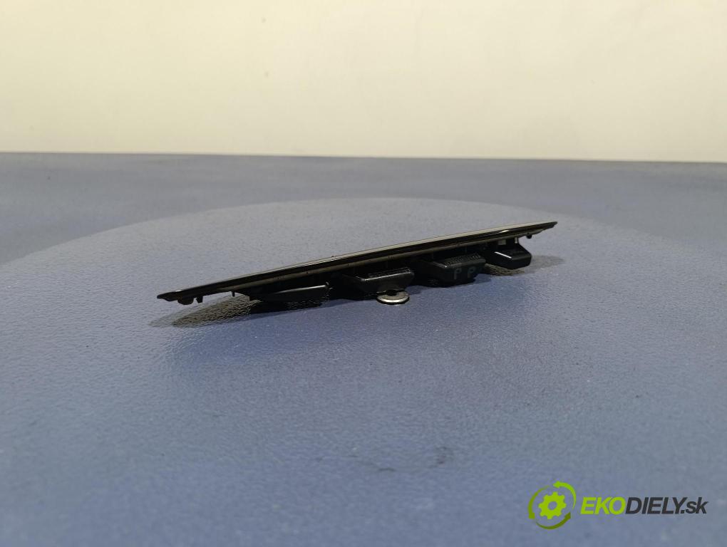Bmw X4 2023 Vstup: Vzduch: 7418608