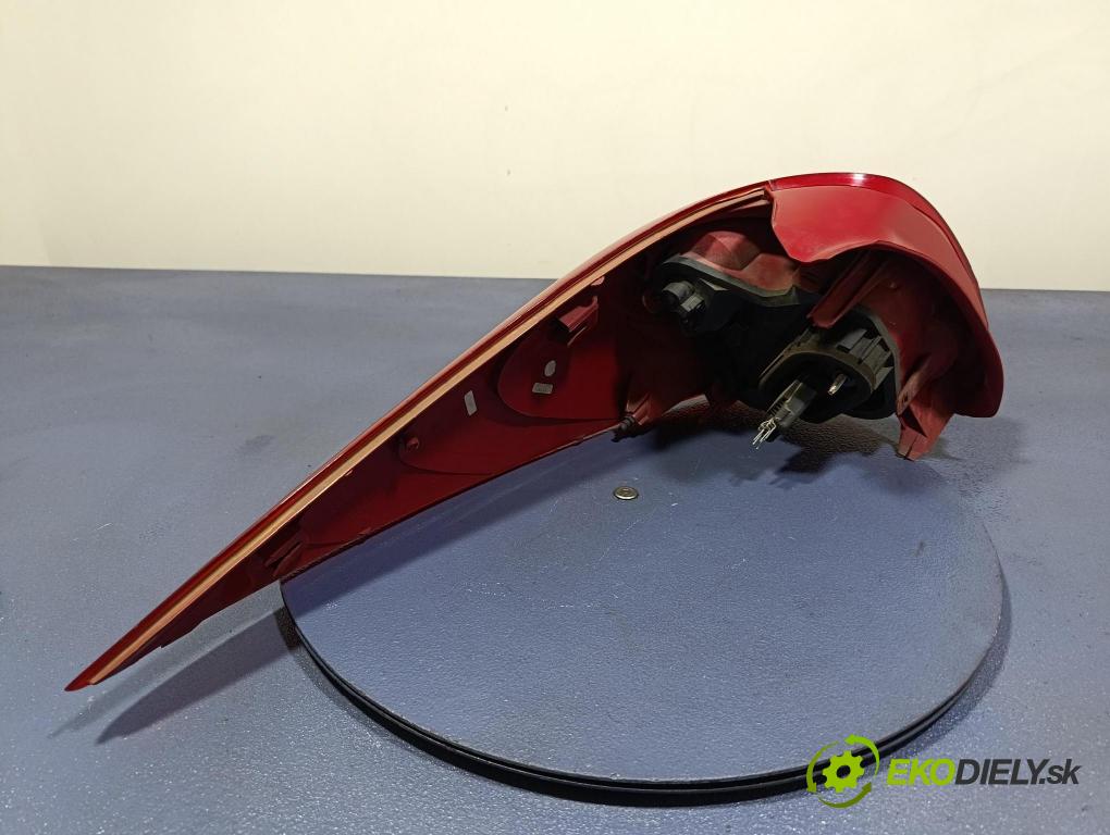 Peugeot 207 2008 světlo Zad: Práva: Mimo: 9680157980