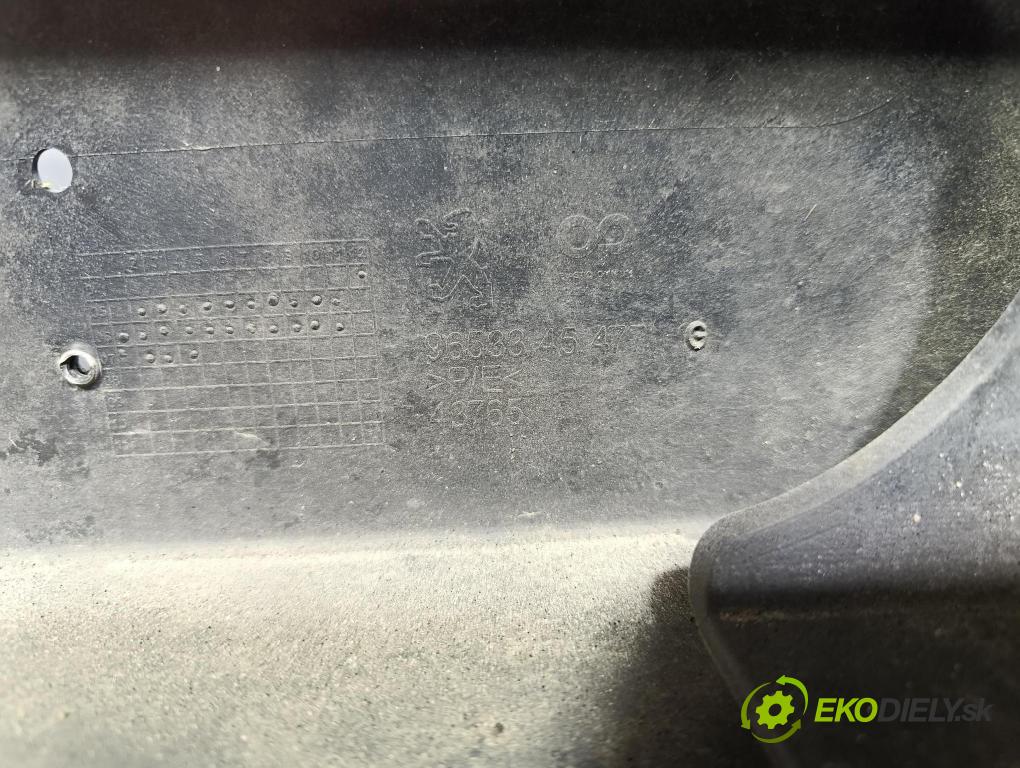 Peugeot 307 2007 nárazník Predné 9653345477