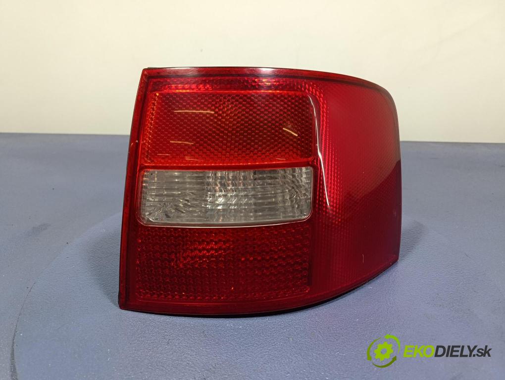 Audi A6 1998 svetlo / reflektor zad Prava: Vonkajsia: