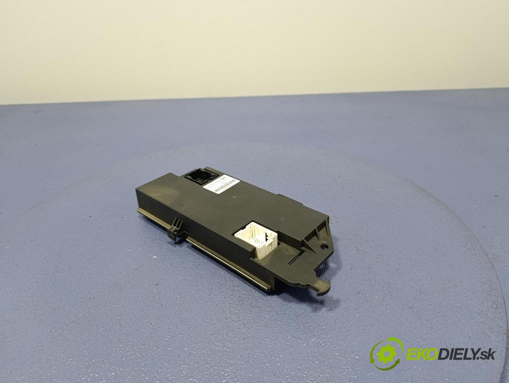 Renault Espace 2003 řídící jednotka Komfortu 8200367326