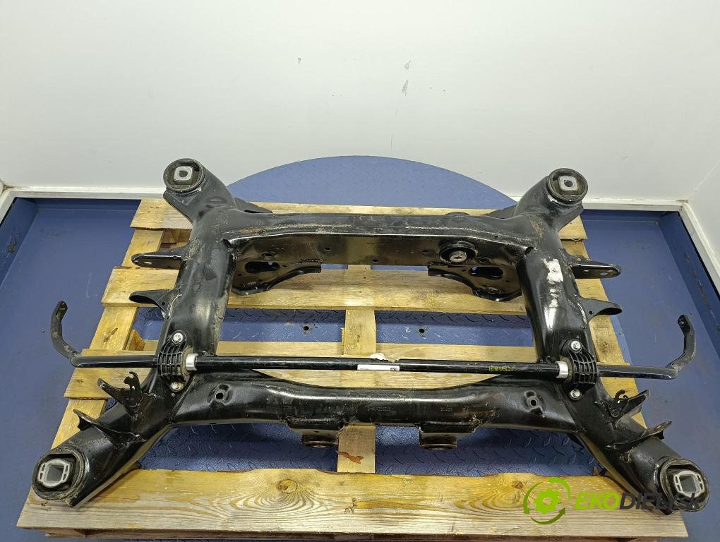 Bmw X4 2023 výztuha Pozastavenia: Zad: 386586