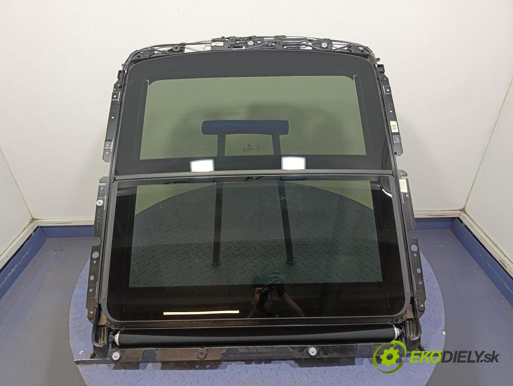 Bmw X4 2023 Střešní okno: 9852132