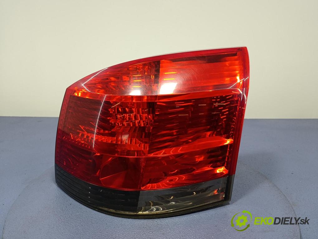 Opel Signum 2005 světlo Zad: Práva: Mimo: 13191350
