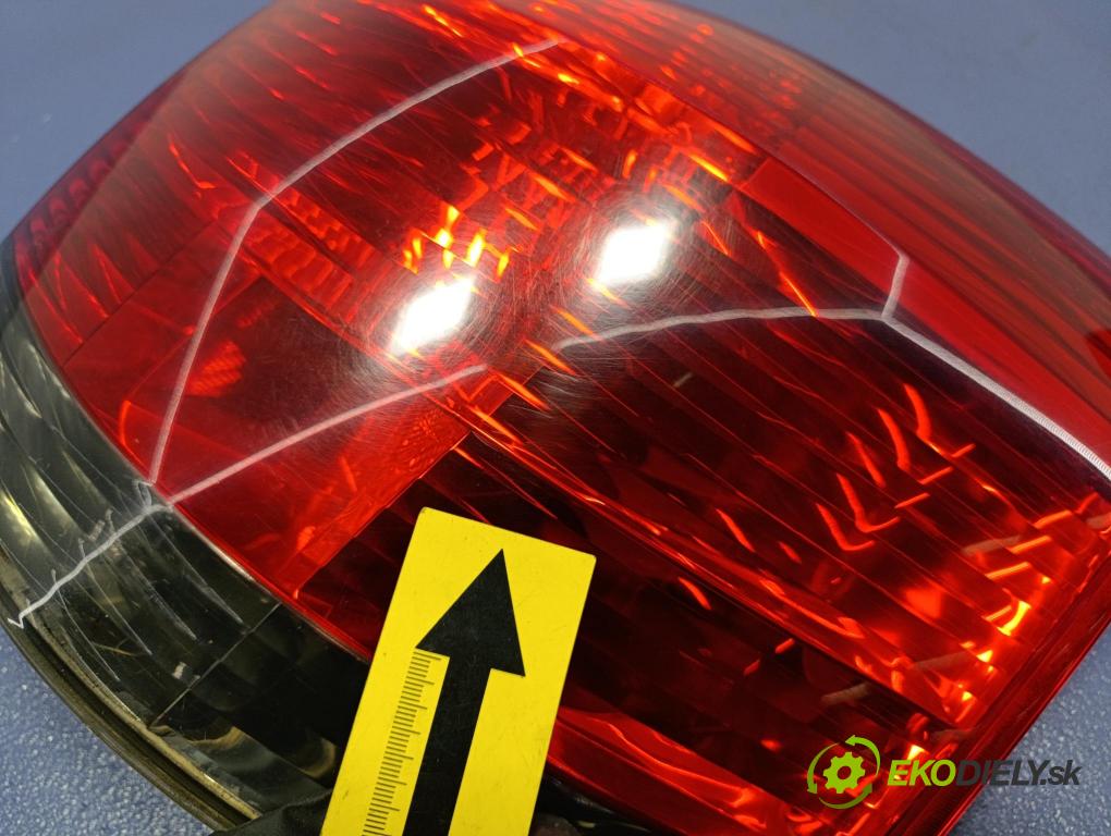 Opel Signum 2005 světlo Zad: Práva: Mimo: 13191350