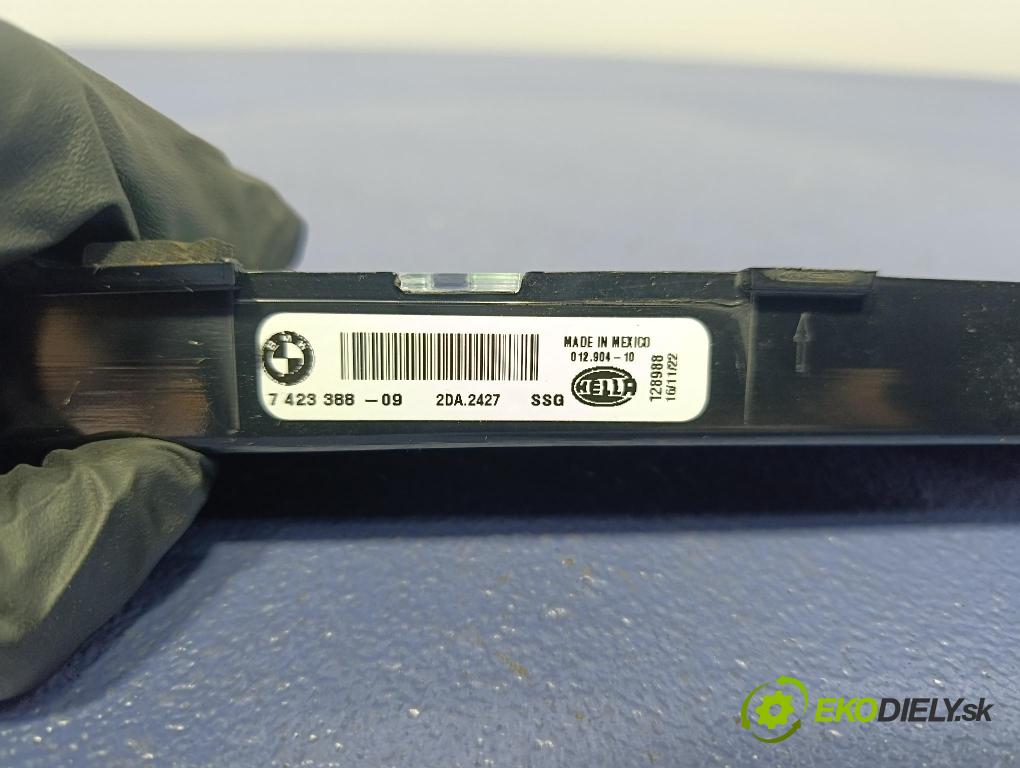 Bmw X4 2023 Svetlo: Stop: 7423388