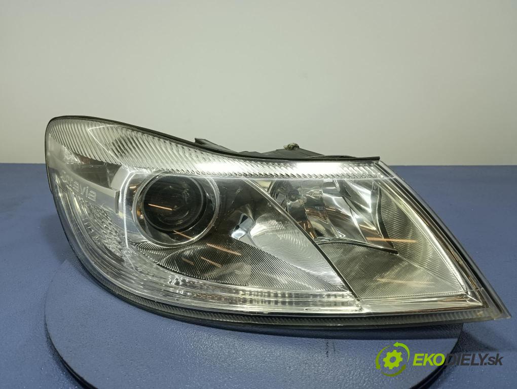 Skoda Octavia 2009 Reflektor: v pravo: 1Z1941018S