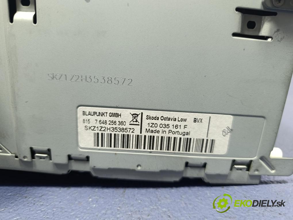 Skoda Octavia 2009 Radio I Navigácia: 1Z0035161F