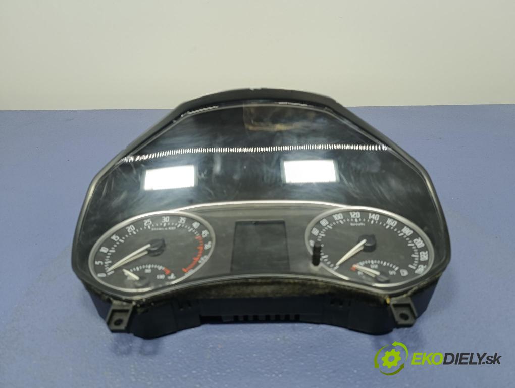 Skoda Octavia 2009 prístrojovka/ budíky 1Z0920843D