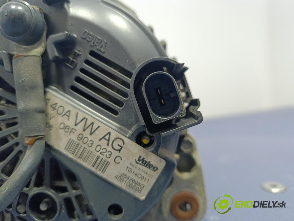 Skoda Octavia 2009 Alternator 06F903023C
