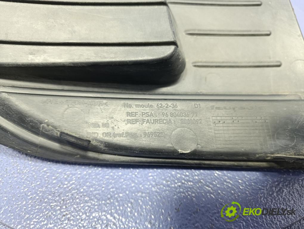 Citroen C4 picasso 2008 nárazník Predné 9680403677
