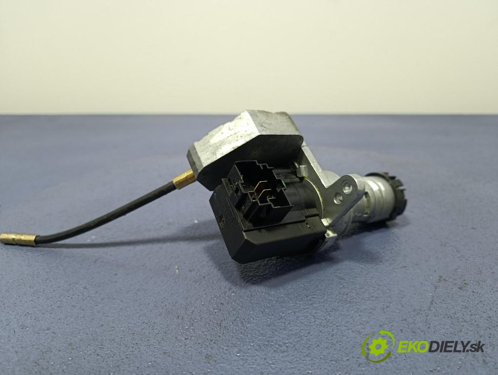 Saab 9-5 2007 Spínač zapaľovania: