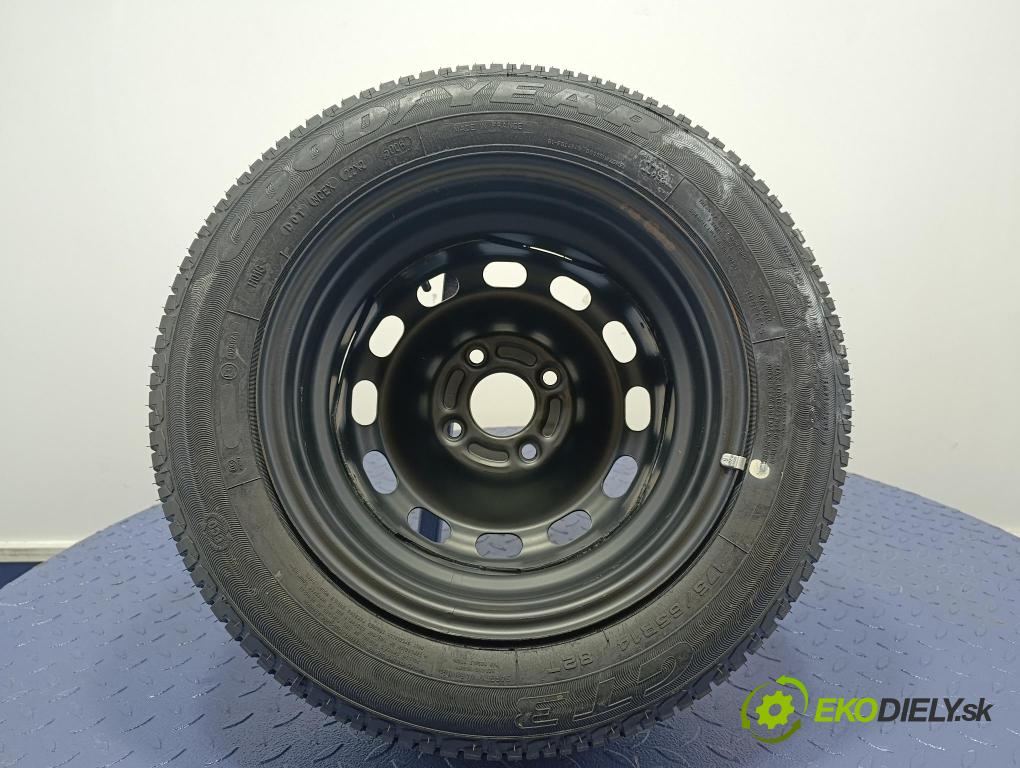 Ford Fiesta 2006 koleso Prístup:
