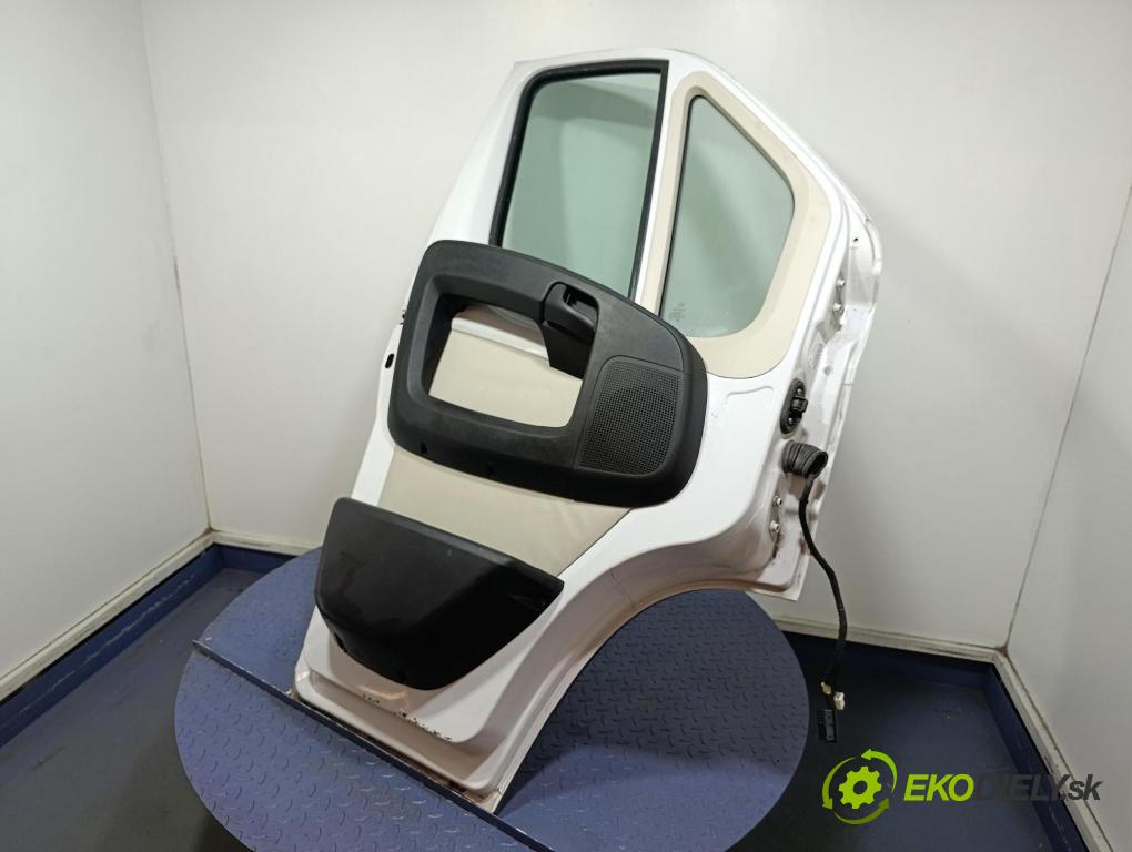 Fiat Ducato 2017 dvere Predné Vľavo: