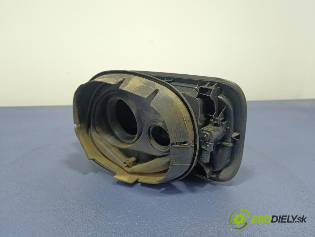 Bmw X4 2023 Klapka Infuze Paliva: 7414475