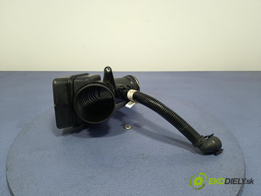 Bmw X4 2023 trubka Vzduch: 8587573