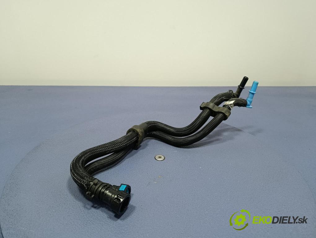 Bmw X4 2023 trubka Paliva: 8593312