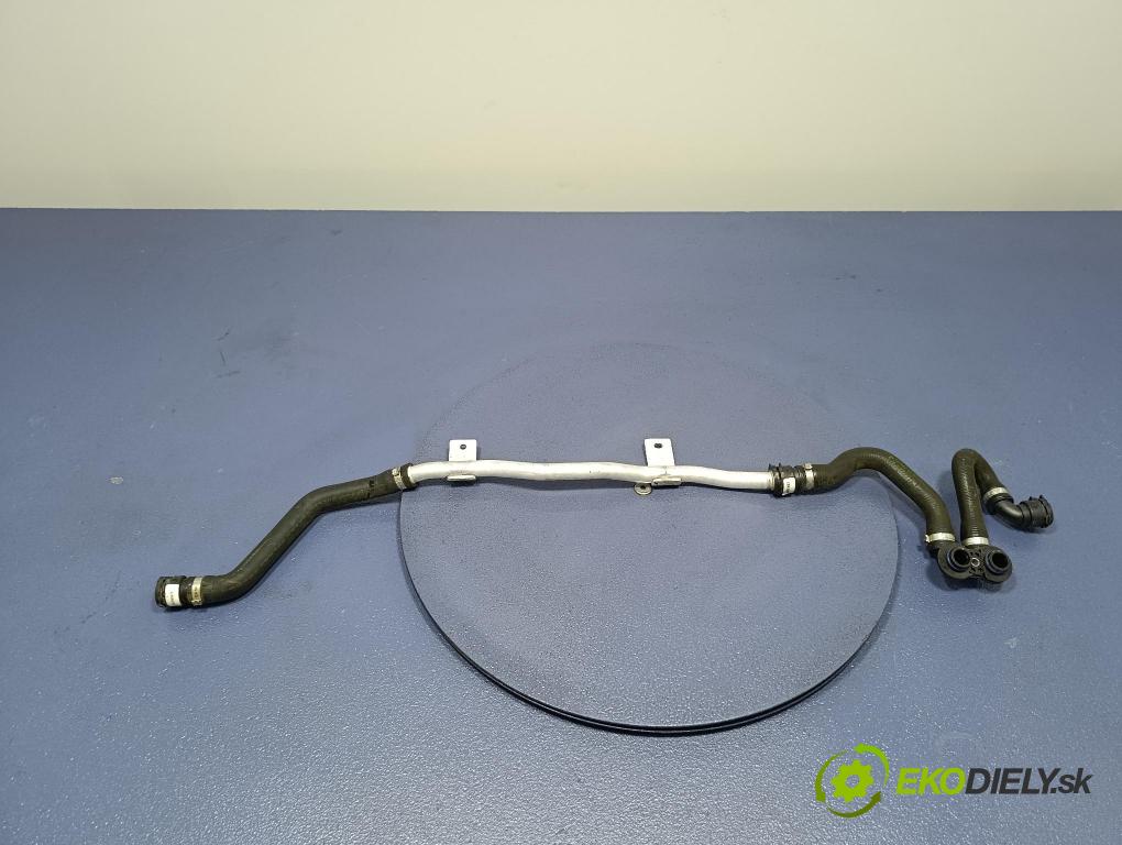 Bmw X4 2023 trubka Chladič: 8597285