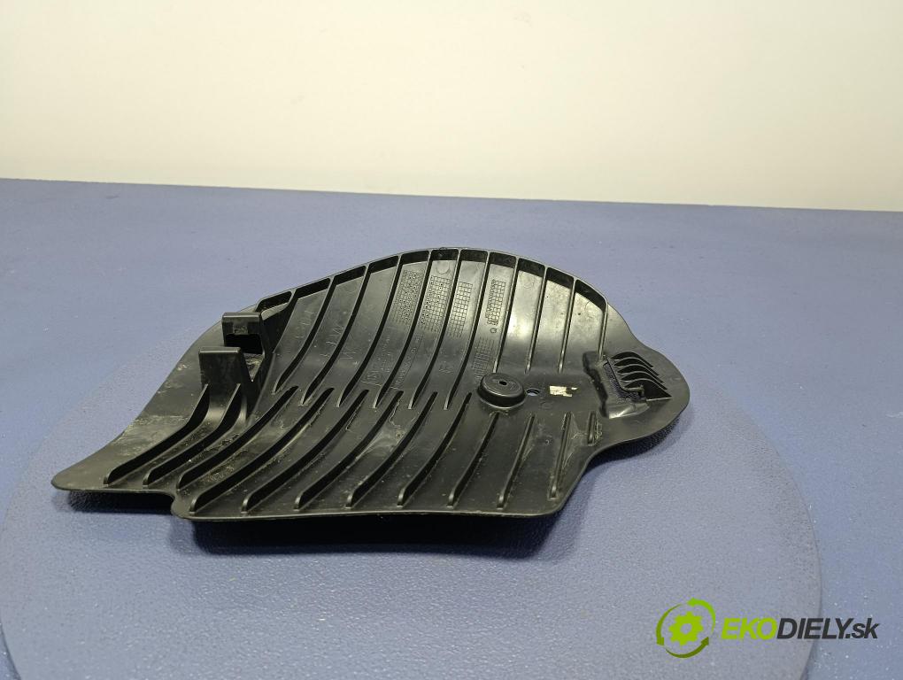 Bmw X4 2023 kryt Plast: podvozek: 6871002
