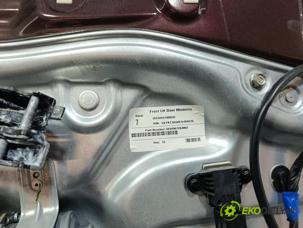 Kia Sorento 2013 dveře před Vlevo, odjet: 