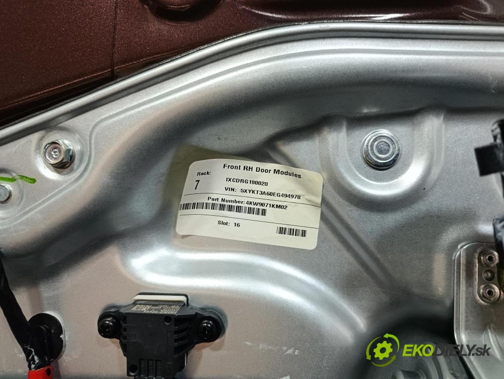 Kia Sorento 2013 dveře před prave 