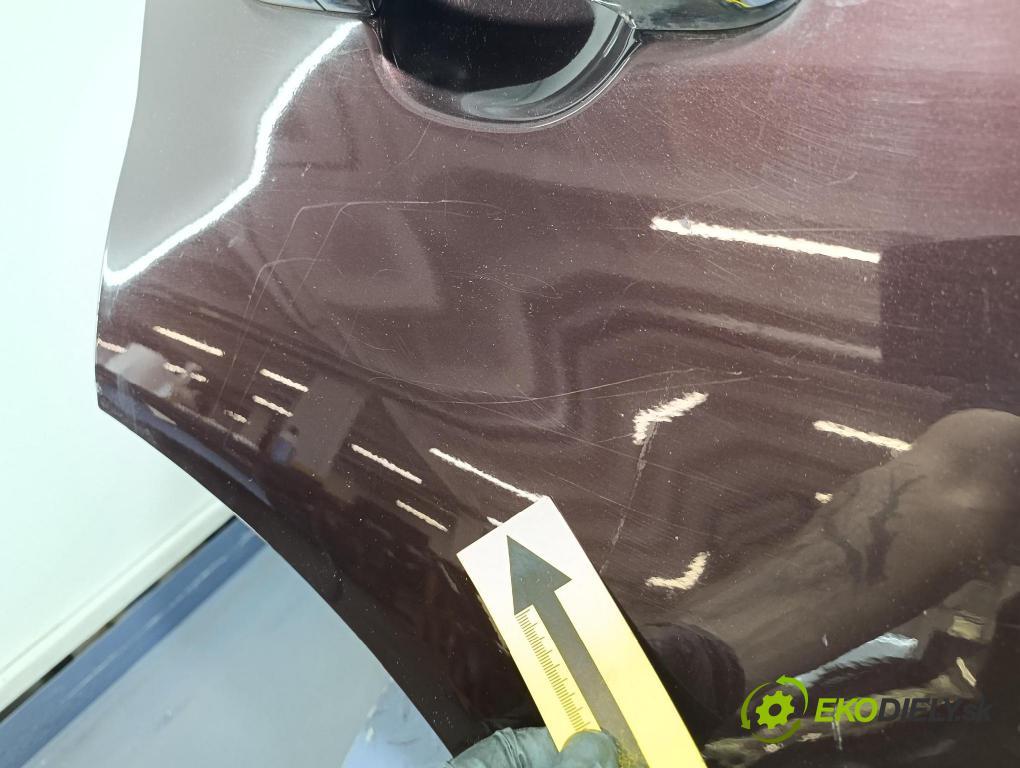 Kia Sorento 2013 dveře Zad: prave
