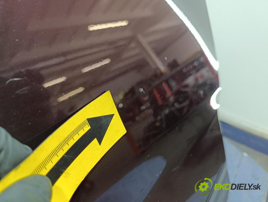 Kia Sorento 2013 dveře Zad: prave