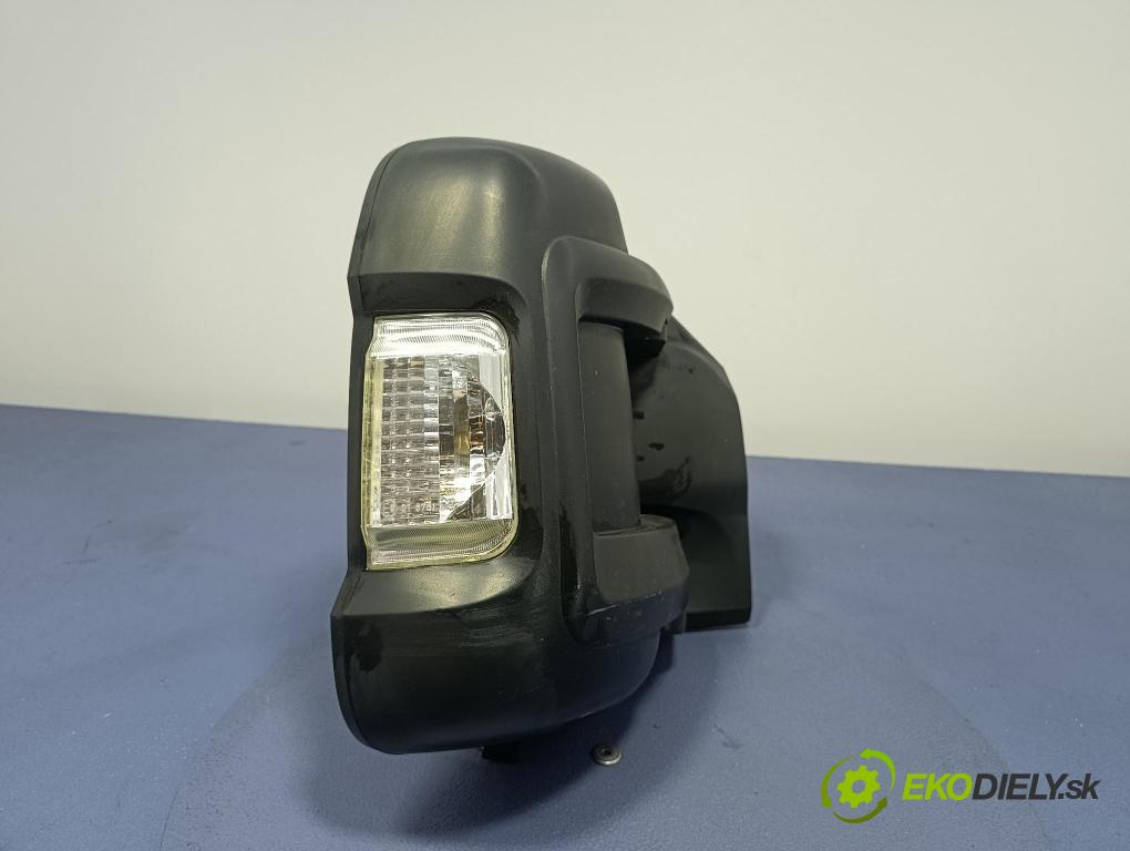 Peugeot Boxer 2006 zpětné zrcátko prave