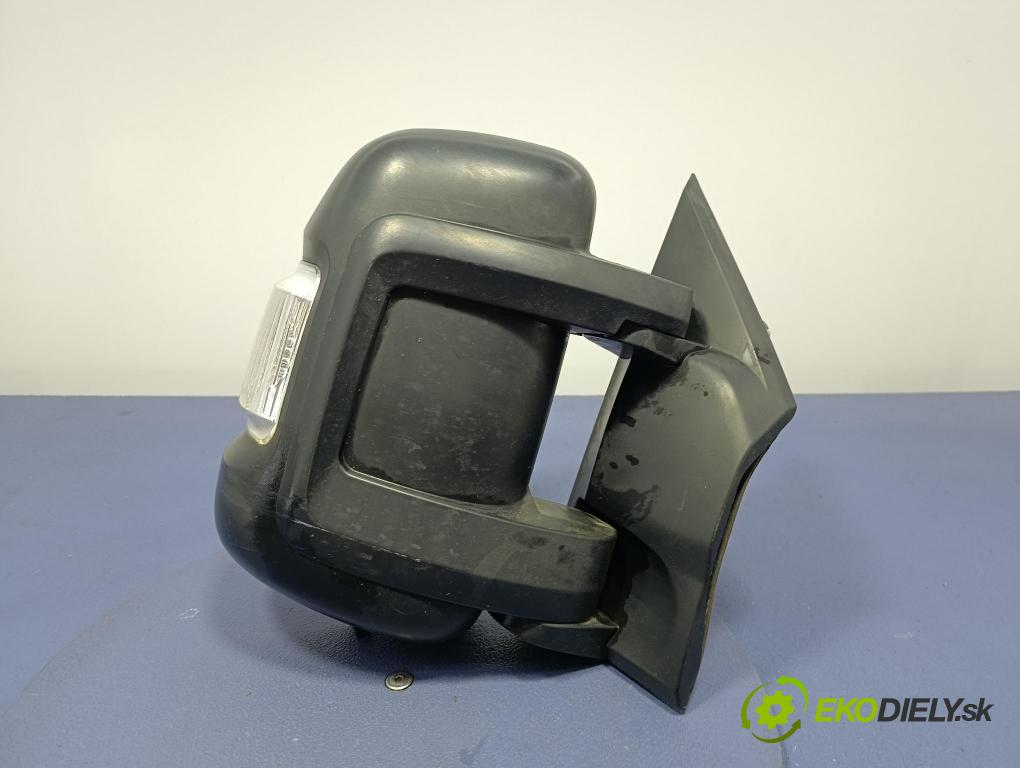 Peugeot Boxer 2006 zpětné zrcátko prave