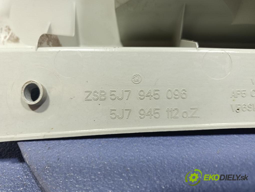 Skoda Praktik 2008 světlo Zad: Práva: Mimo: 5J7945096