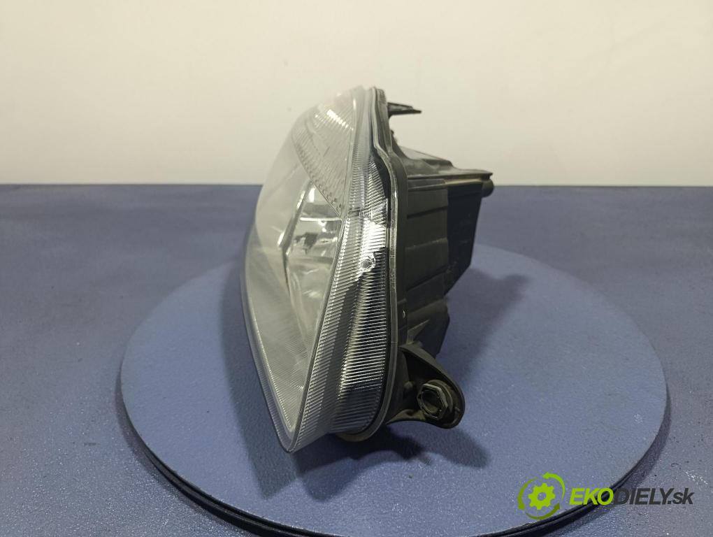 Skoda Praktik 2008 světlo v pravo: 24783200R
