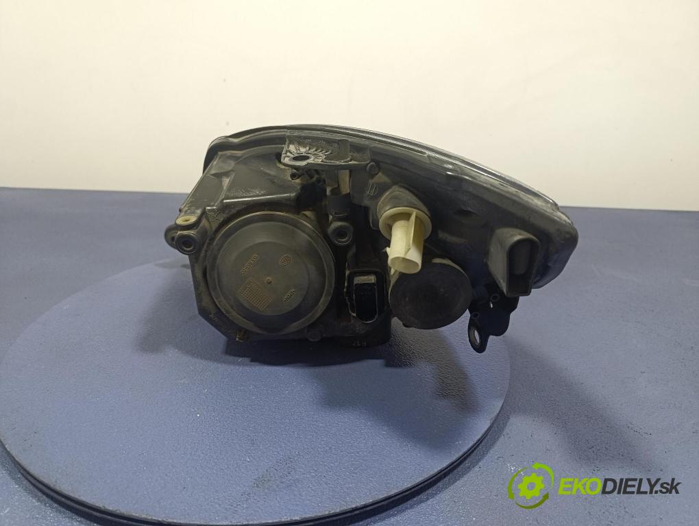 Skoda Praktik 2008 světlo v pravo: 24783200R