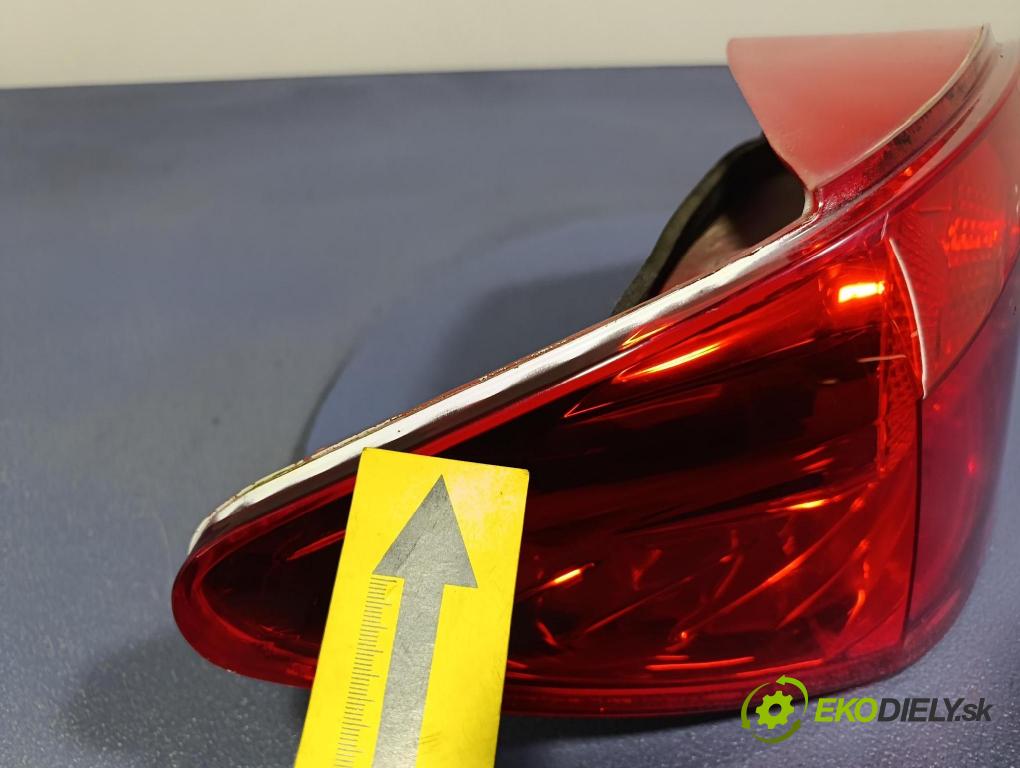 Peugeot 307 2007 světlo Zad: levá Mimo: