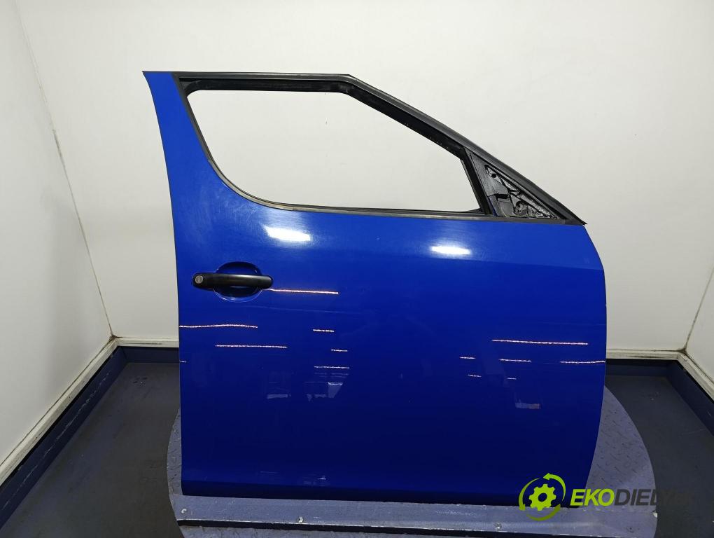 Skoda Praktik 2008 dveře před prave