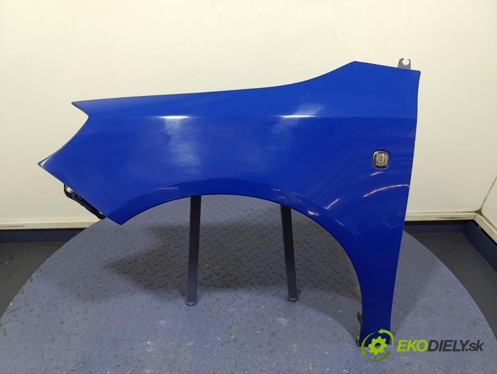 Skoda Praktik 2008 blatnik před Levý: