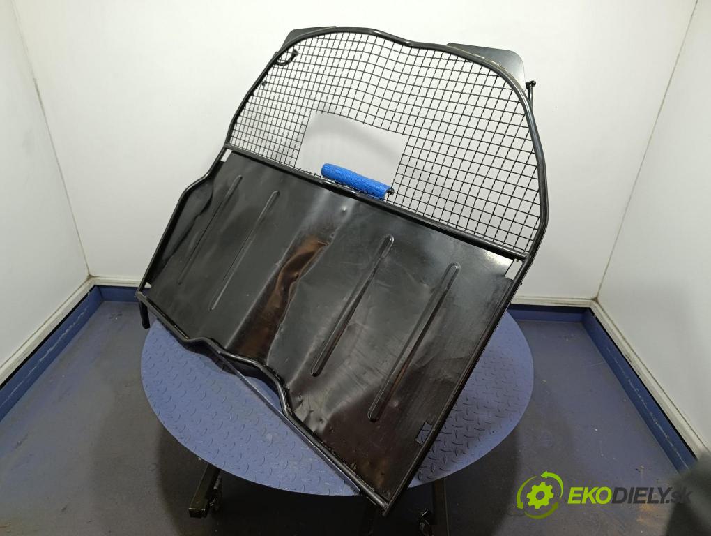 Skoda Praktik 2008 Stěna: