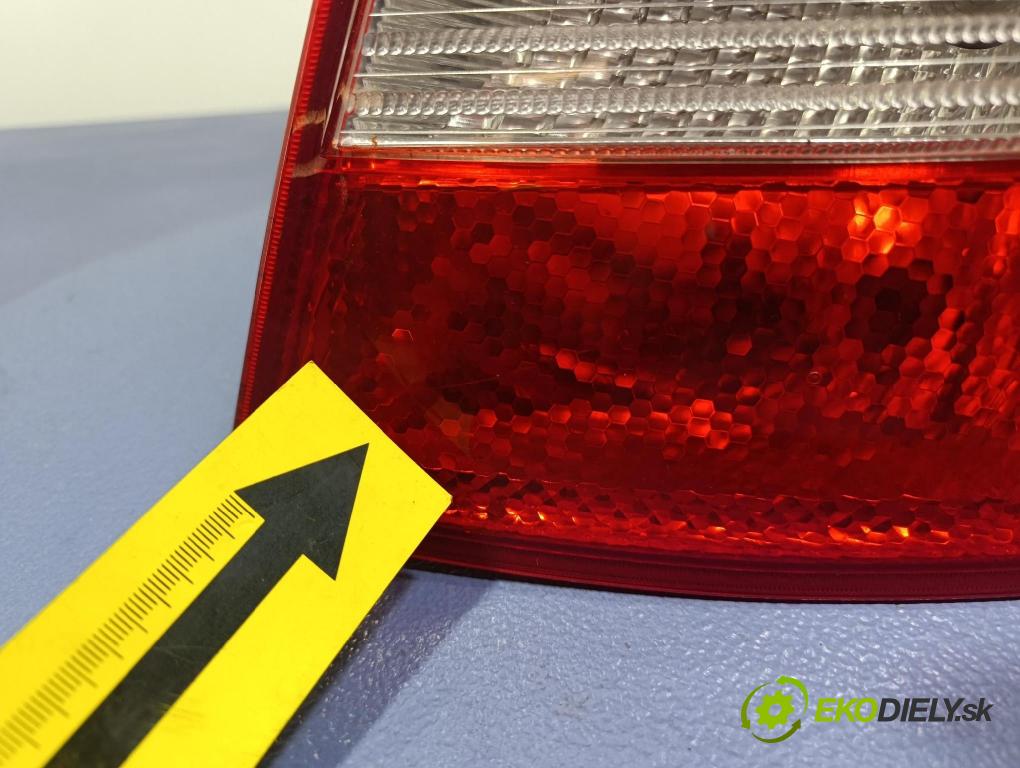 Skoda Fabia 2007 světlo Zad: Práva: Mimo: 6Y6945112B