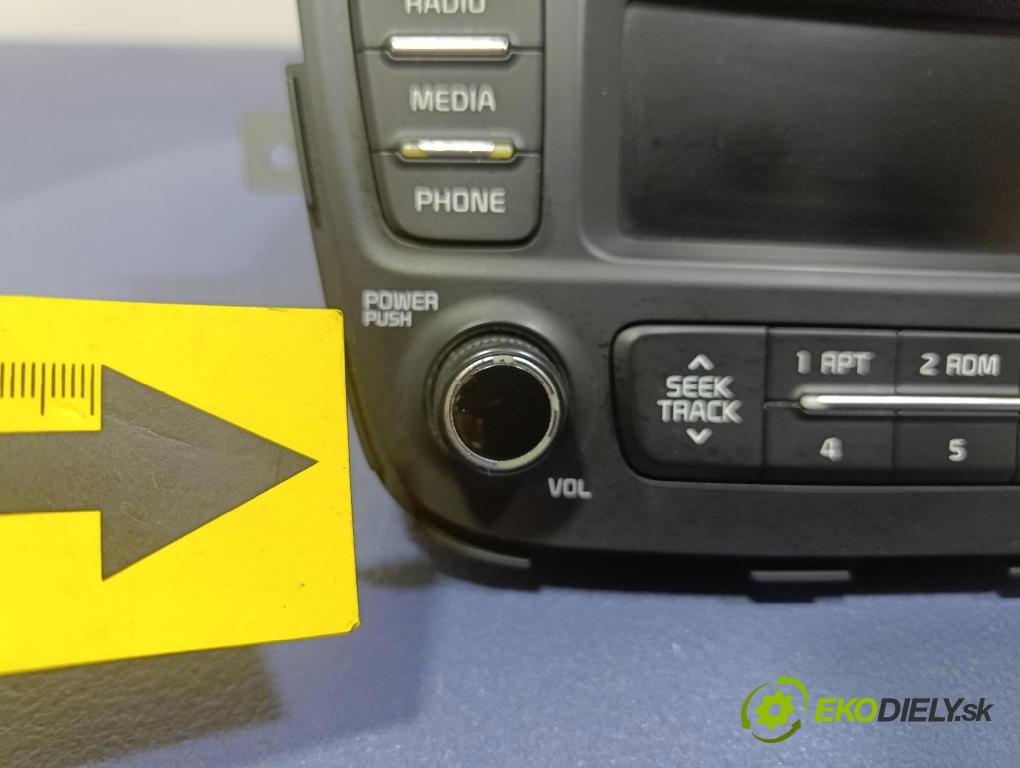 Kia Sorento 2013 Radio I Navigace: 96170-1UAA0VA