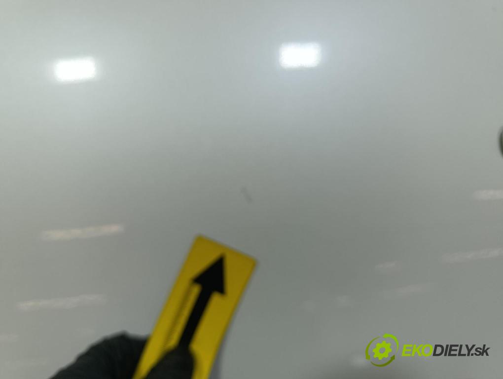 Peugeot 3008 2013 dveře Zad: Vlevo, odjet:
