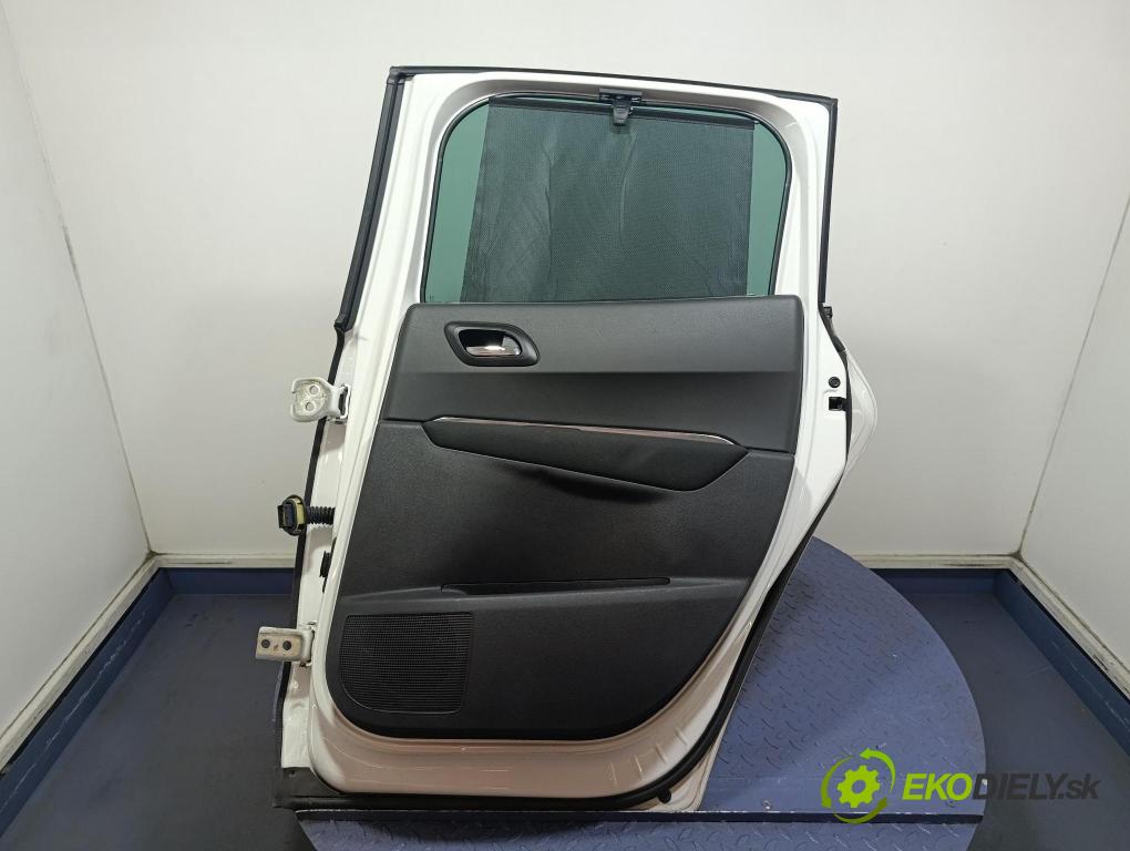 Peugeot 3008 2013 dveře Zad: prave