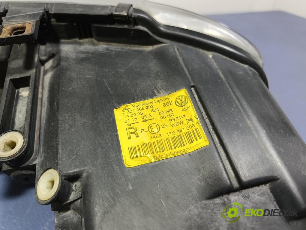 Vw Touran 2005 světlo v pravo: 1T0941006F