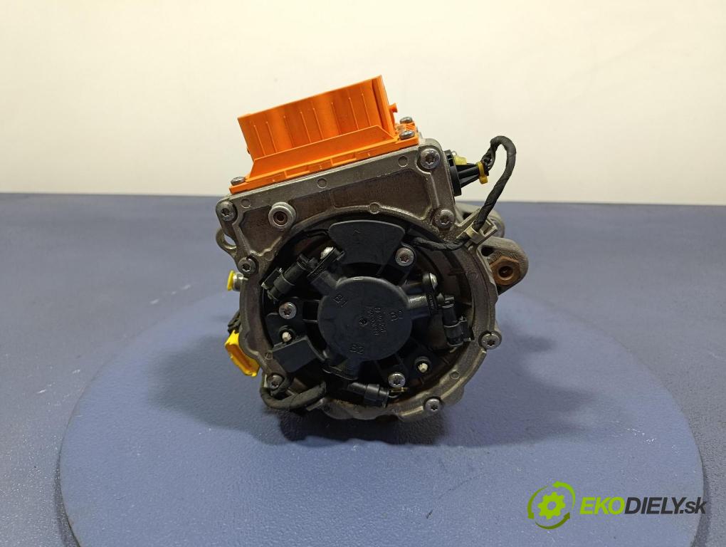 Peugeot 3008 2013 Alternator 9676536980