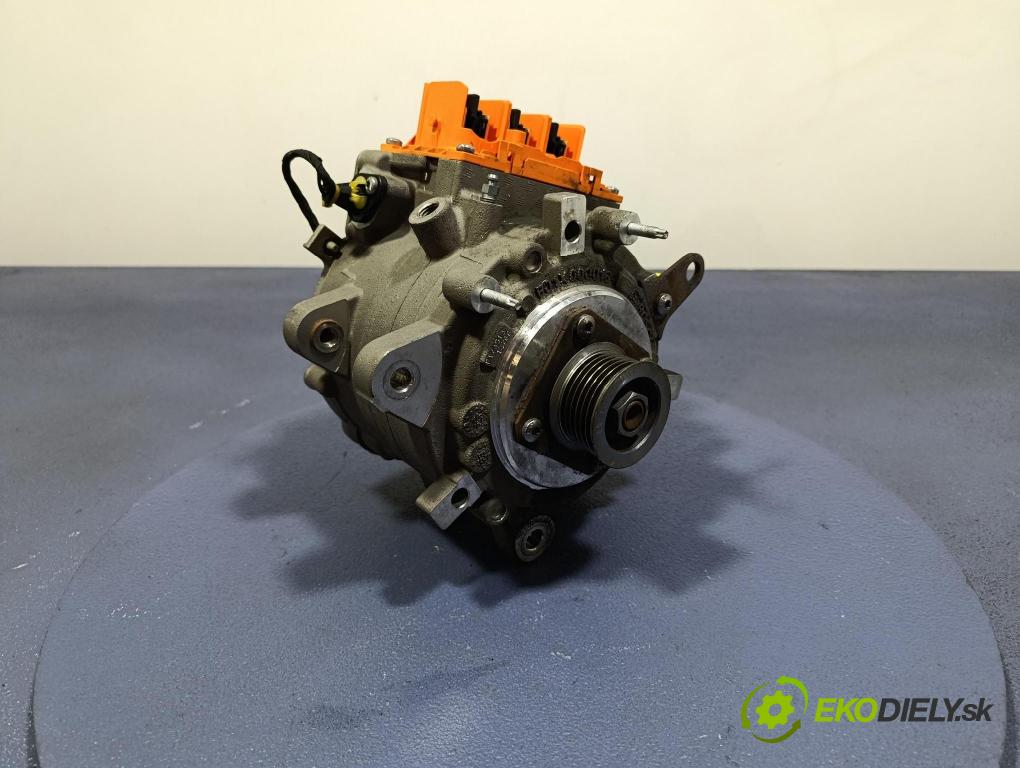 Peugeot 3008 2013 Alternator 9676536980