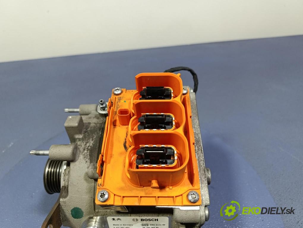 Peugeot 3008 2013 Alternator 9676536980