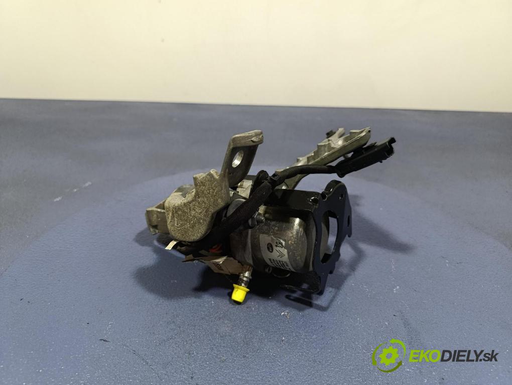 Peugeot 3008 2013 čerpadlo vakuová 9670101980